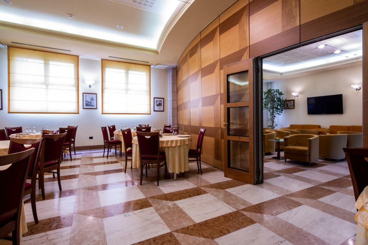 Hotel Persico'S San Giovanni in Persiceto Exteriör bild