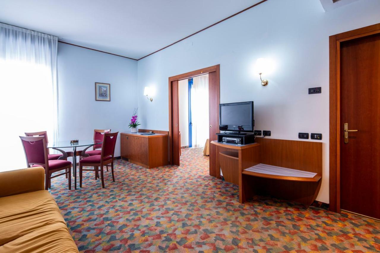 Hotel Persico'S San Giovanni in Persiceto Exteriör bild